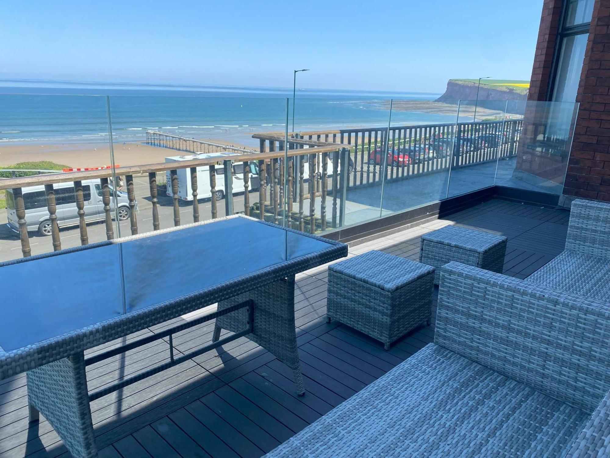 Captain'S Deck Beach Balcony Perfectlysaltburn Buitenkant foto